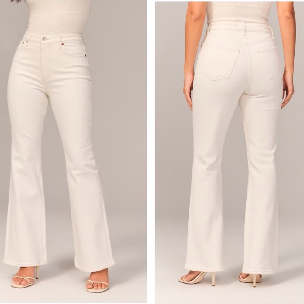 NWOT Cream Abercrombie Ultra High Rise 70s Vintage Flare Jean 25 / 0